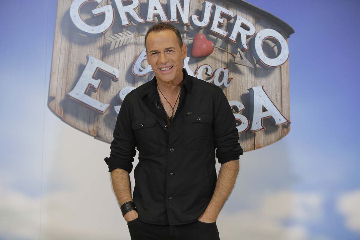 El presentador Carlos Lozano durante la presentación del programa «Granjero busca esposa» en Madrid.