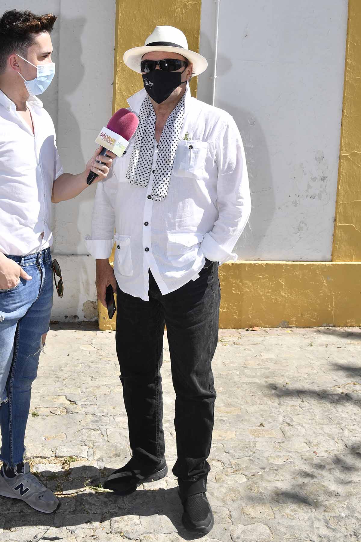 Amador Mohedano durante el 15 aniversario por el fallecimiento de Rocío Jurado en Chipiona, Cadiz