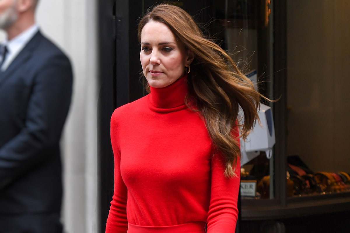 Kate Middleton, con ojeras, pero absolutamente maravillosa de rojo