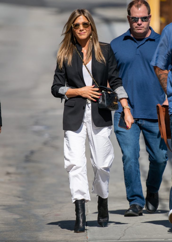 Jennifer Aniston con bolso