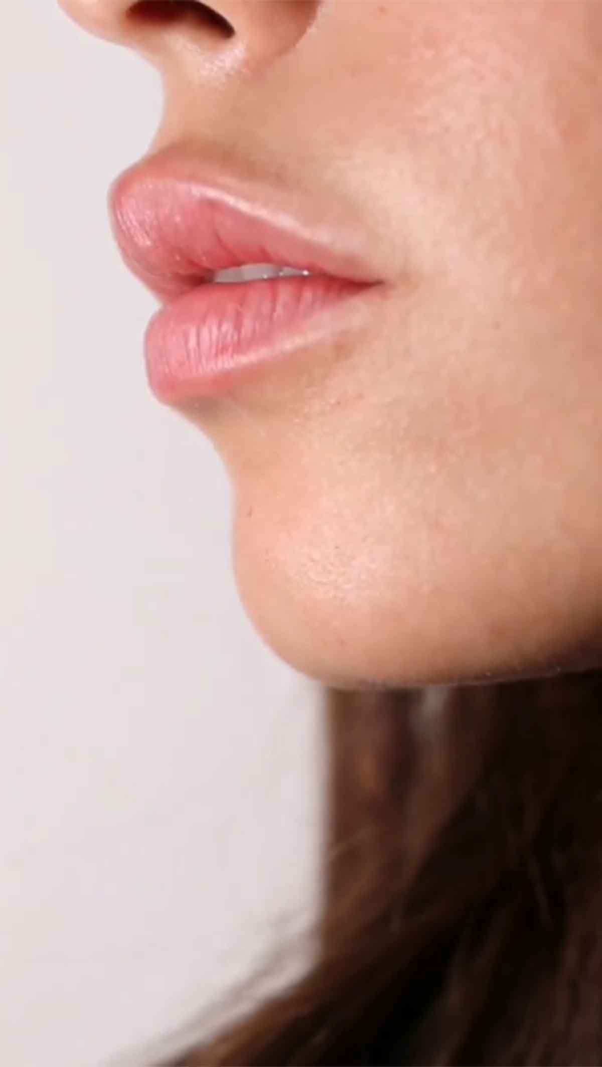 Gloria Camila labios