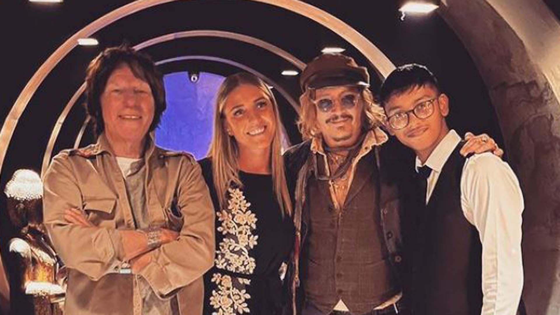 Johnny Depp se gasta 58.000 euros en un restaurante hindú: este fue su suculento menú