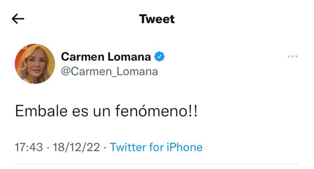Carmen Lomana