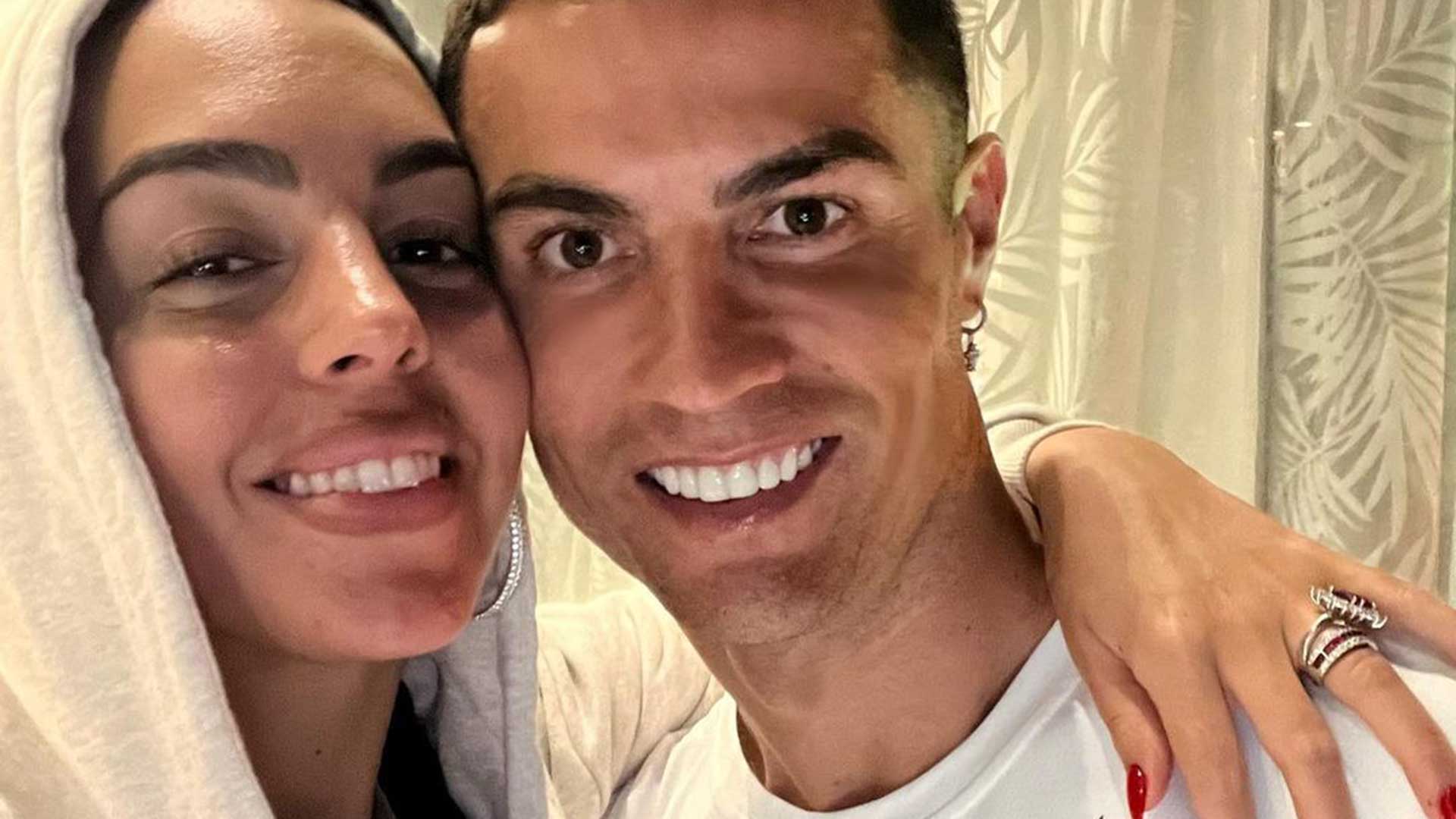 Cristiano Ronaldo y Georgina ponen a la venta su mansión de Mánchester por más de 6 millones