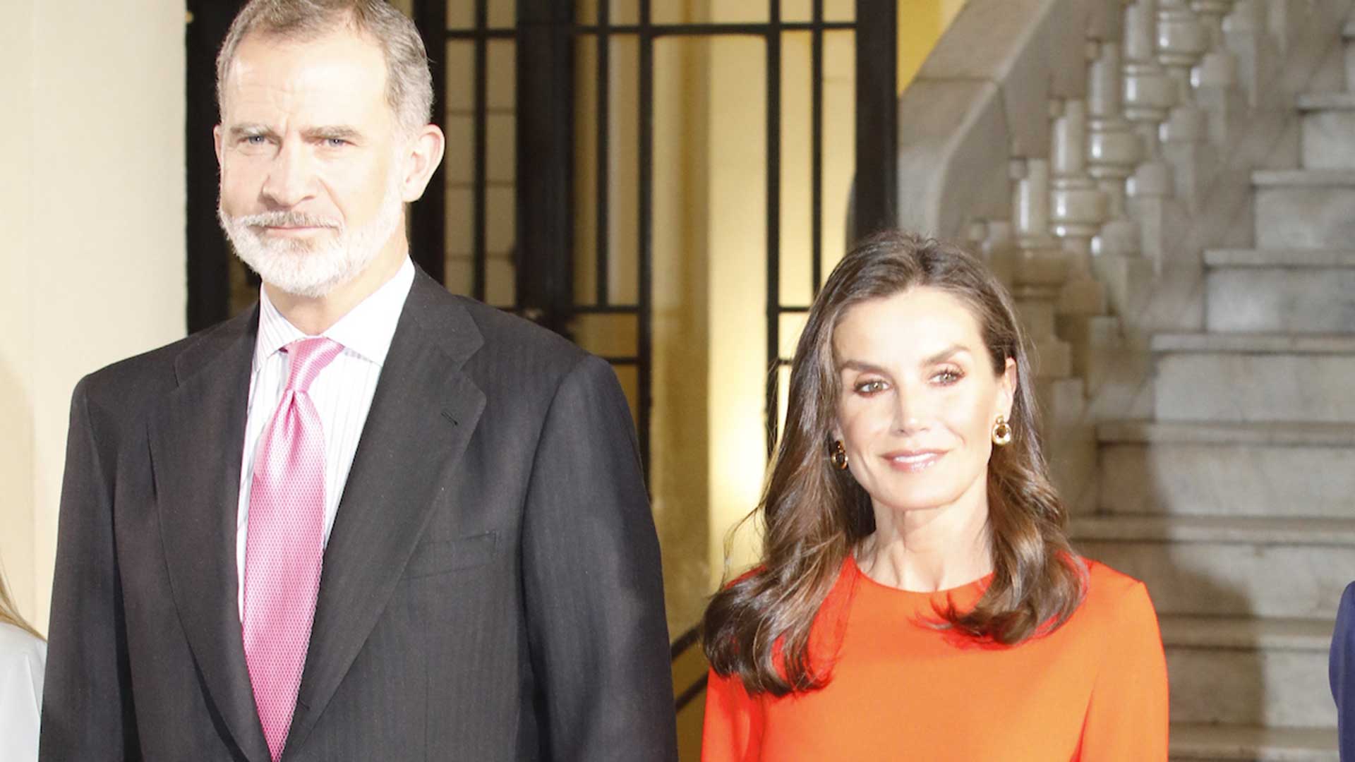 Los Reyes Felipe y Letizia no se pierden su cita literaria en la Casa del Libro de Madrid