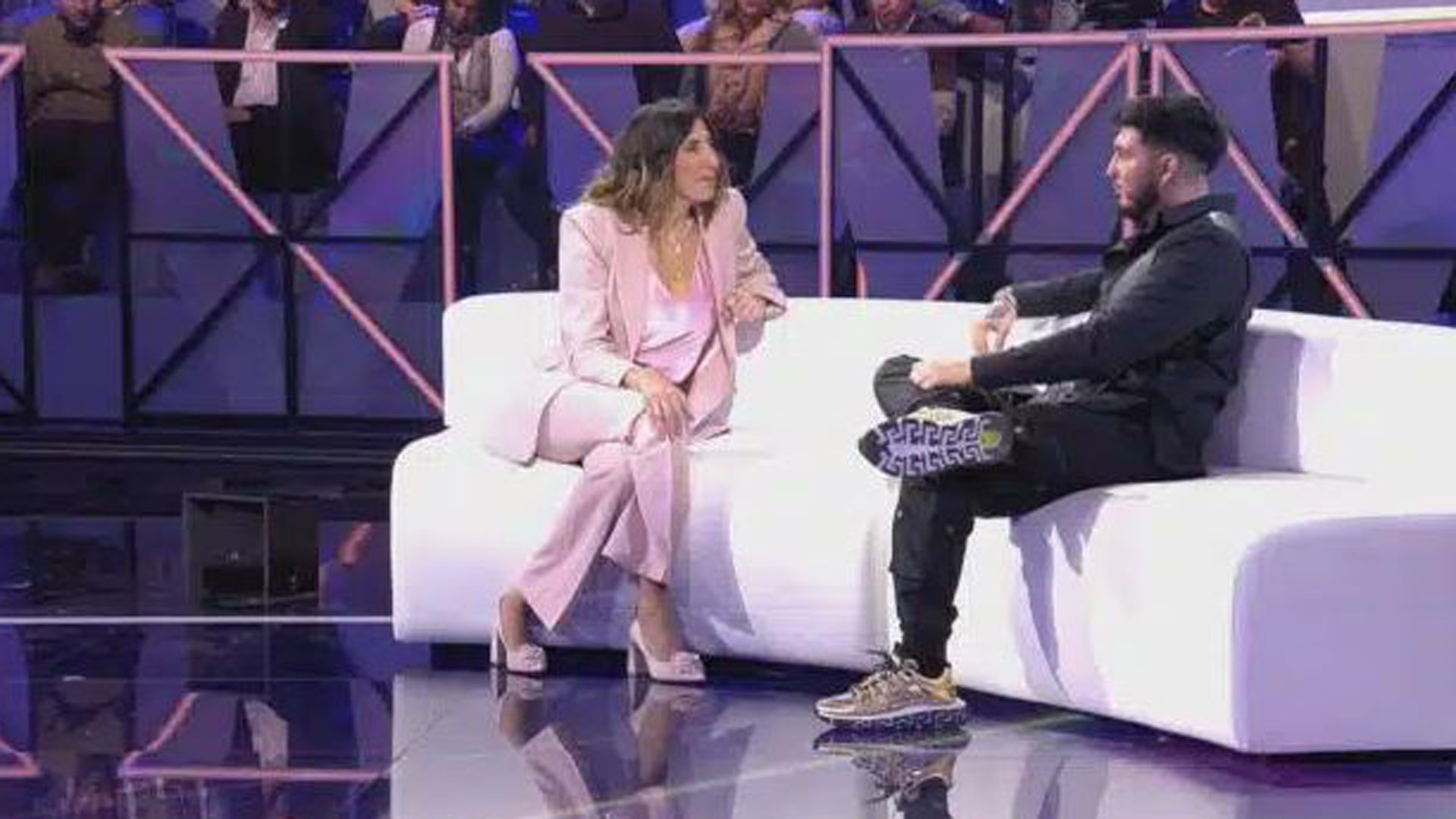 Audiencias: 'Déjate querer' cierra su etapa en Telecinco con menos de dos dígitos