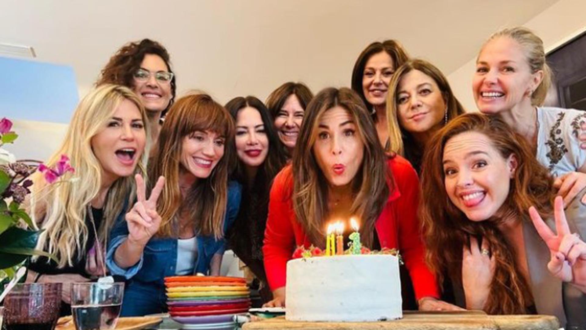 Imagen de La doble fiesta de cumpleaños de Nuria Roca: familia y amigas