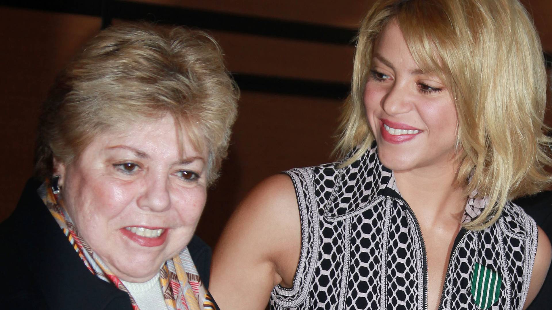 La madre de Shakira recibe el alta tras ser operada de urgencia de una trombosis