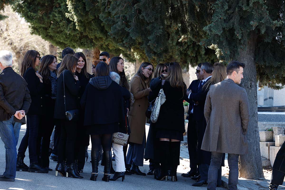 Lara Dibildos Lauras Valenzuela funeral in Madrid, 19 Marc 2023