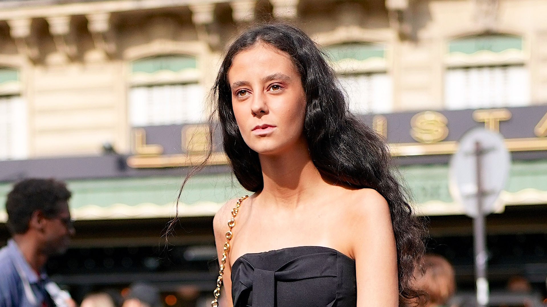 Victoria Federica de Marichalar arriving GiambattistaValli event during Paris Fashion Week on September 30, 2022 in Paris, France.
