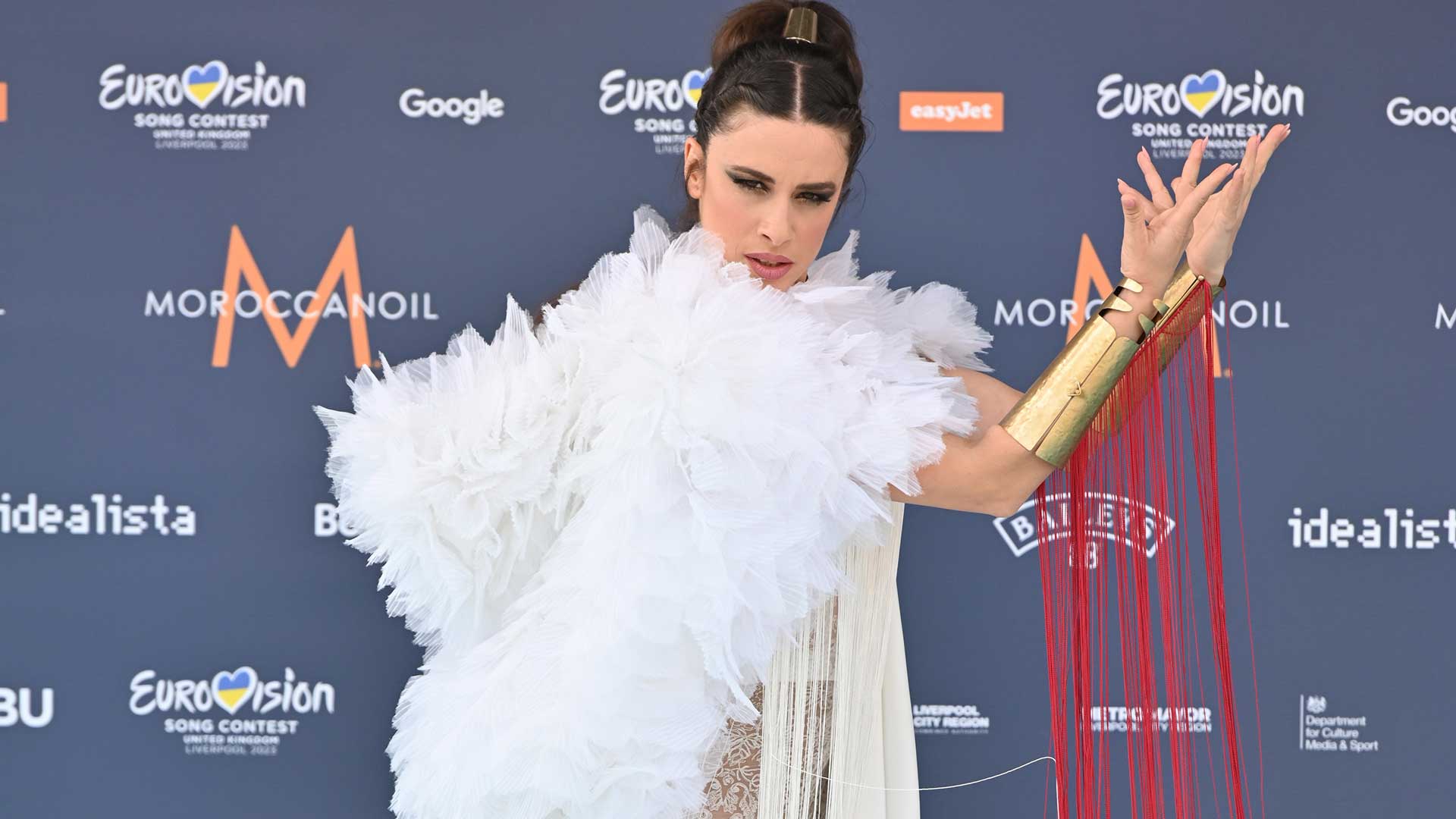 Imagen de Blanca Paloma arrasa sobre la Alfombra Turquesa de Eurovisión 2023