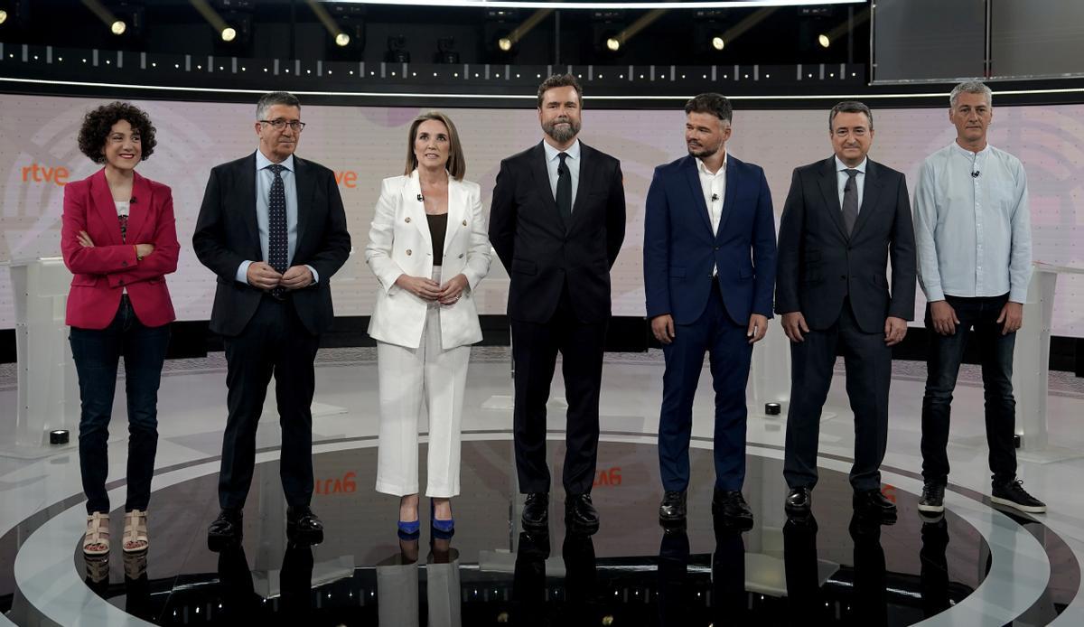 Imagen de Audiencias: El 'Debate a 7' arrasa en TVE (18,6%) ante '¡Vaya Vacaciones!' (10,5%)