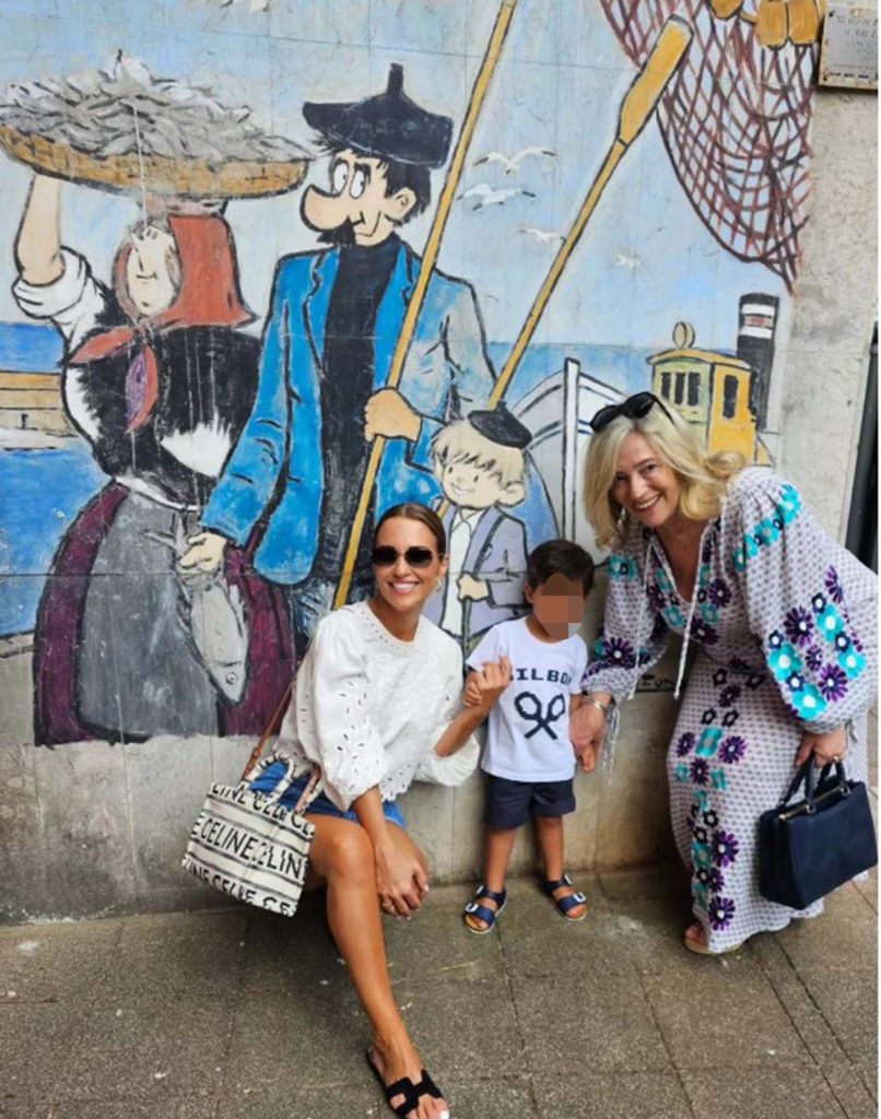 Paula Echevarría junto a su hijo Miki y su madre