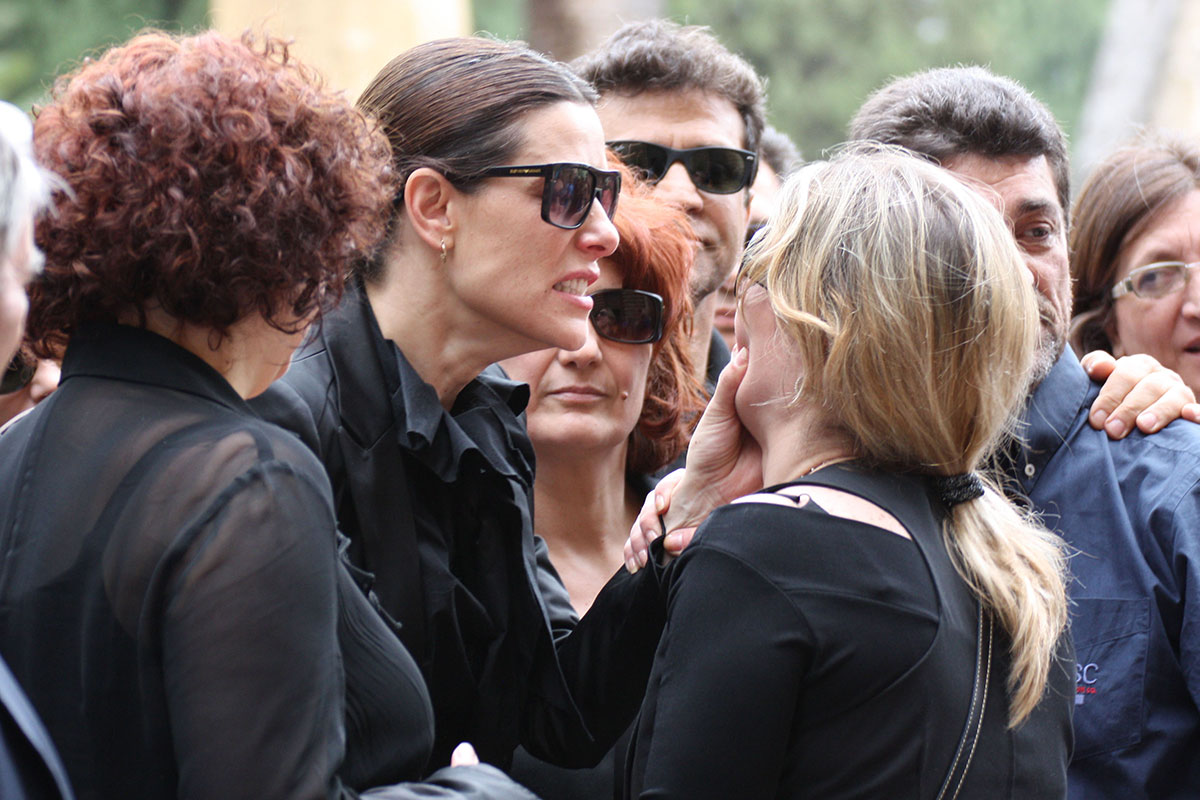 Raquel Sánchez Silva en el funeral de Mario Biondo
