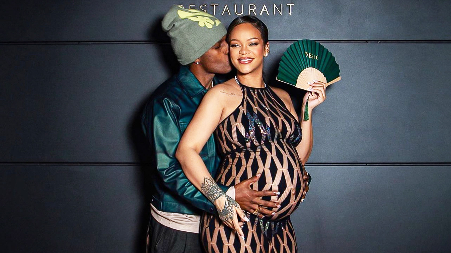 Imagen de Rihanna da a luz a su segundo hijo